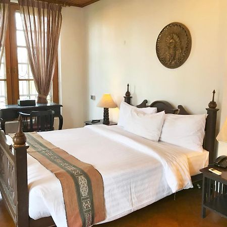 Classique Inn Yangon Bagian luar foto
