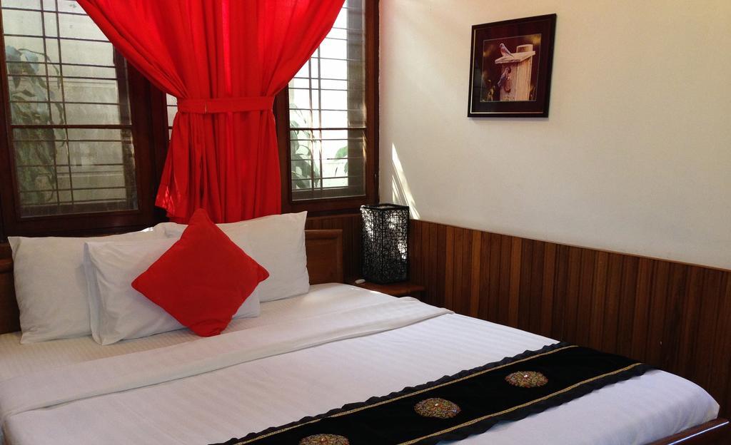 Classique Inn Yangon Bagian luar foto