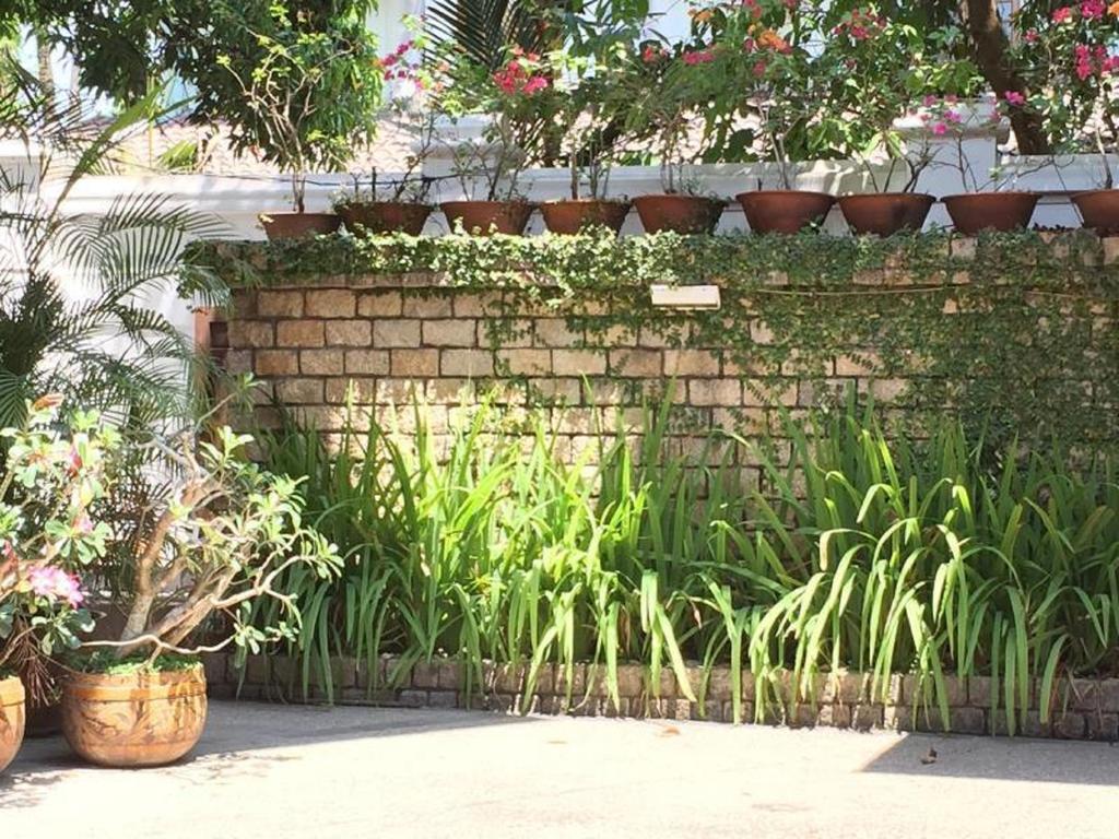 Classique Inn Yangon Bagian luar foto