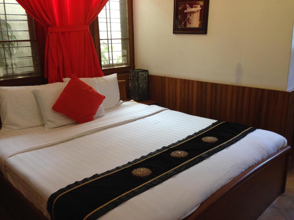 Classique Inn Yangon Bagian luar foto