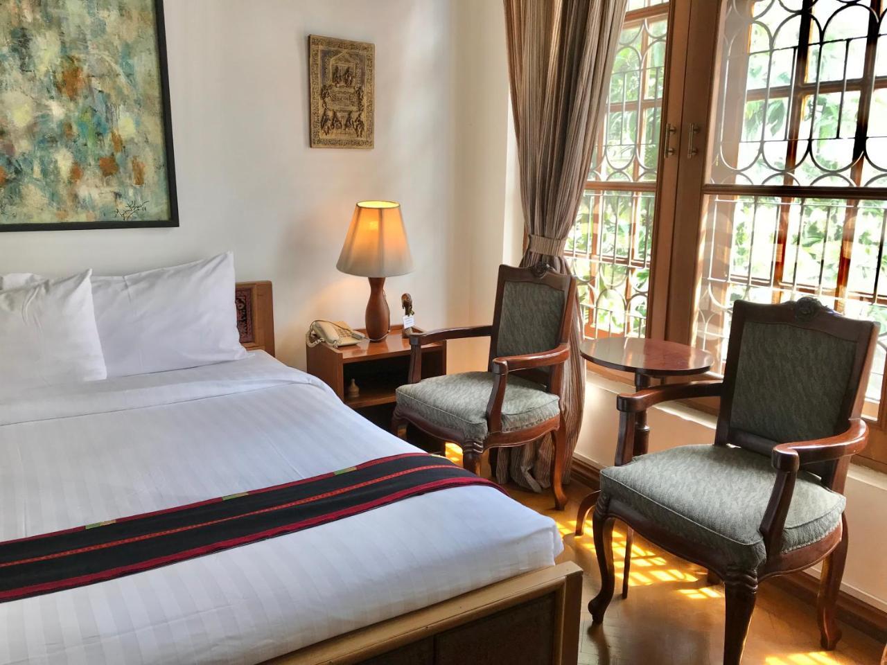 Classique Inn Yangon Bagian luar foto
